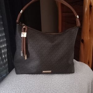 Large Micheal Kors bag